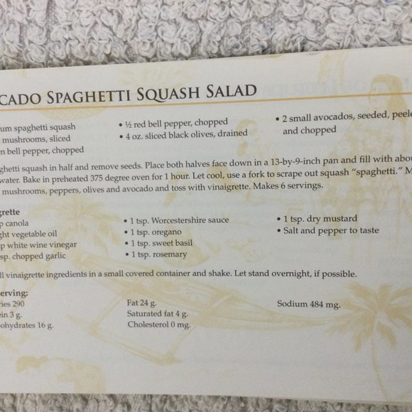 HAWAIIAN Cuisine COOKBOOK VINTAGE Local Recipes - Picture 9 of 10